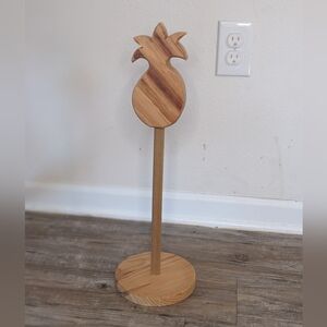 Wood Pineapple Paper Towel Holder
